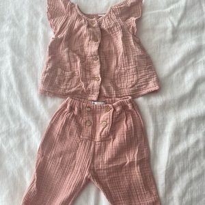 Zara gentle worn 2 piece outfit.